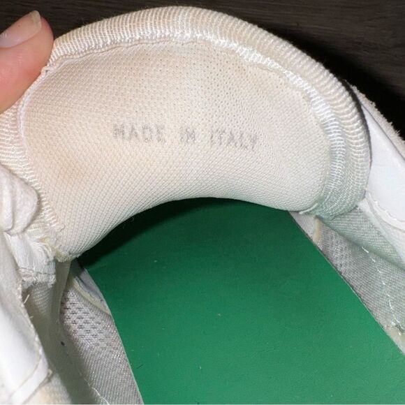 Women's John Elliott Vibram Collaboration White Edition One Runner Shoes - Picture 10 of 13